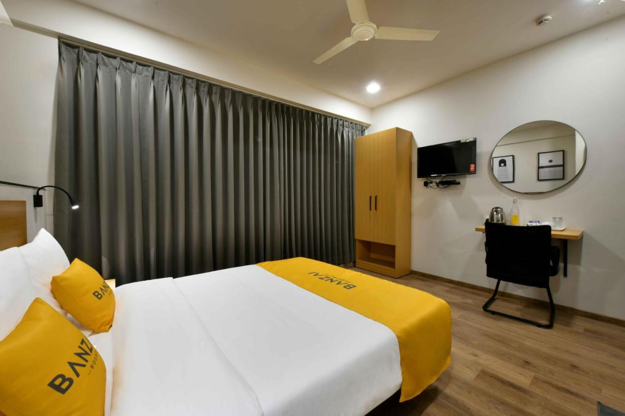 Banzai Rooms Nashik Exterior photo