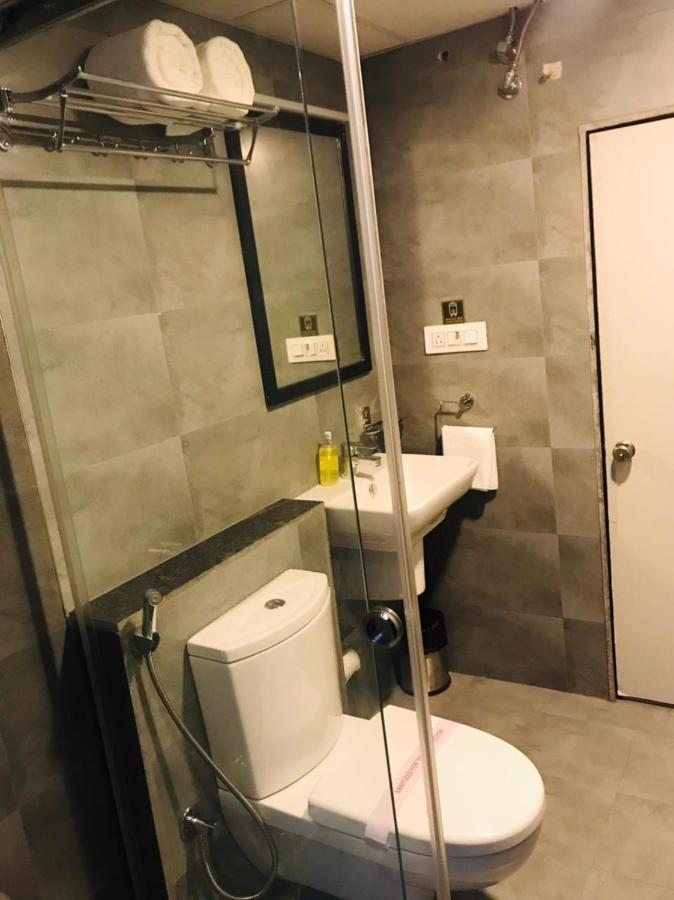 Banzai Rooms Nashik Exterior photo