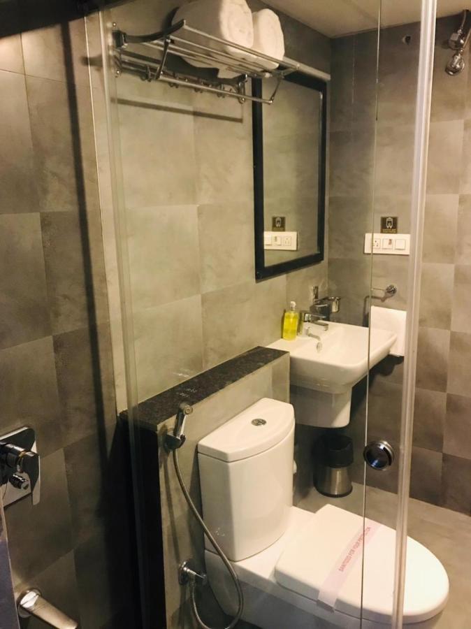 Banzai Rooms Nashik Exterior photo