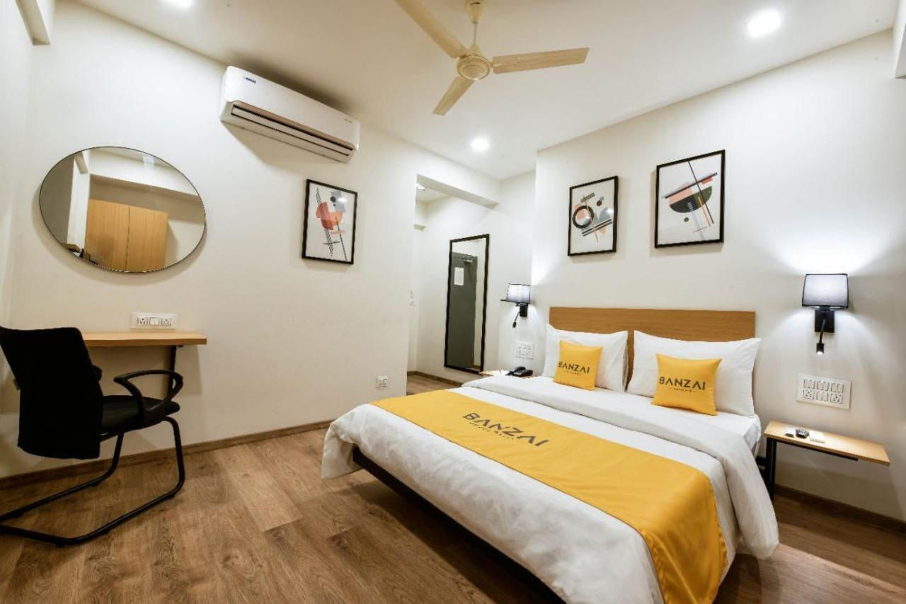 Banzai Rooms Nashik Exterior photo
