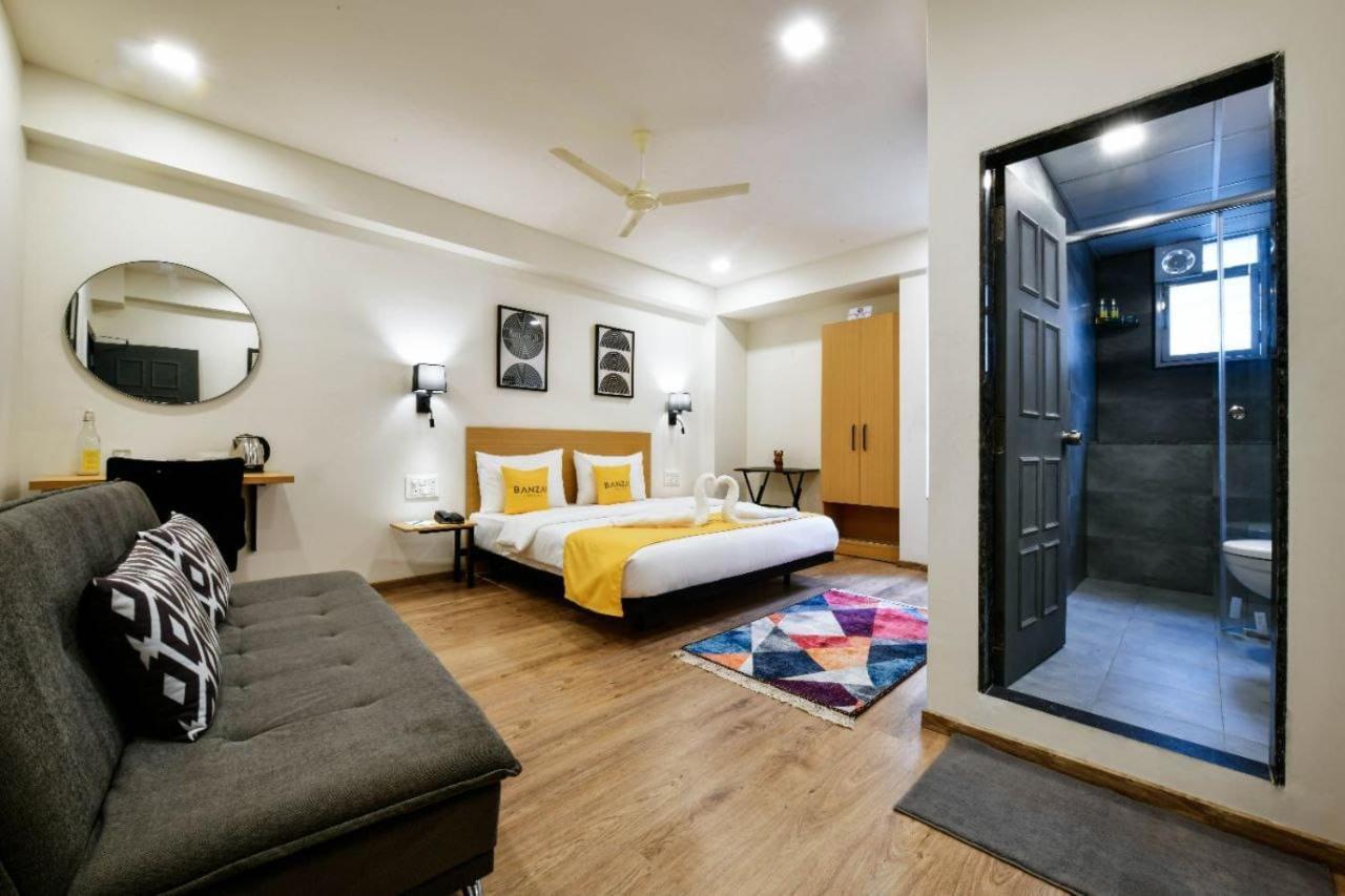 Banzai Rooms Nashik Exterior photo