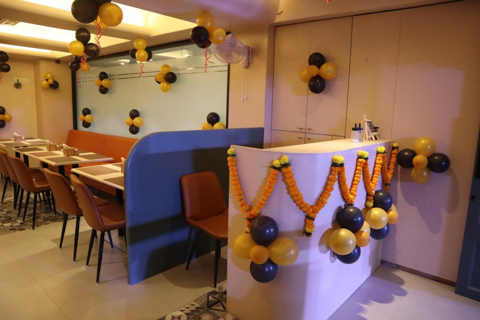 Banzai Rooms Nashik Exterior photo
